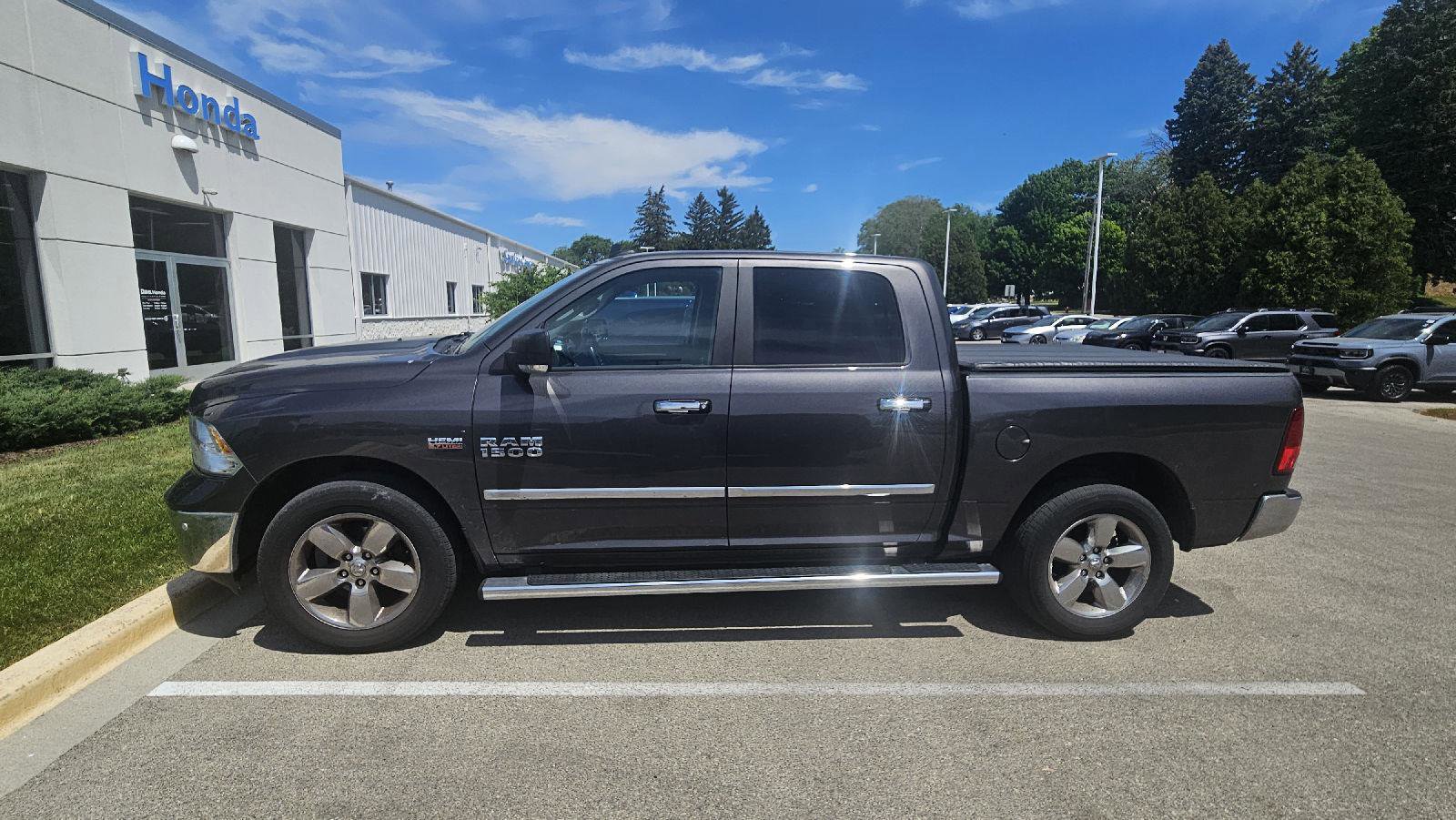 Used 2017 RAM 1500 Big Horn AWD/4WD image 4