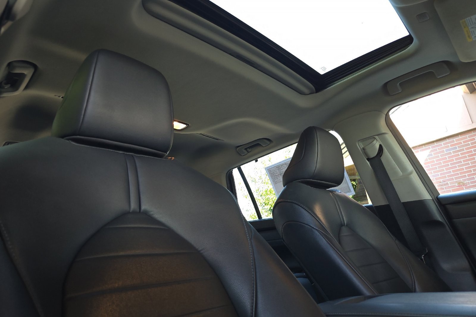 Used 2020 Toyota Highlander XLE image 20