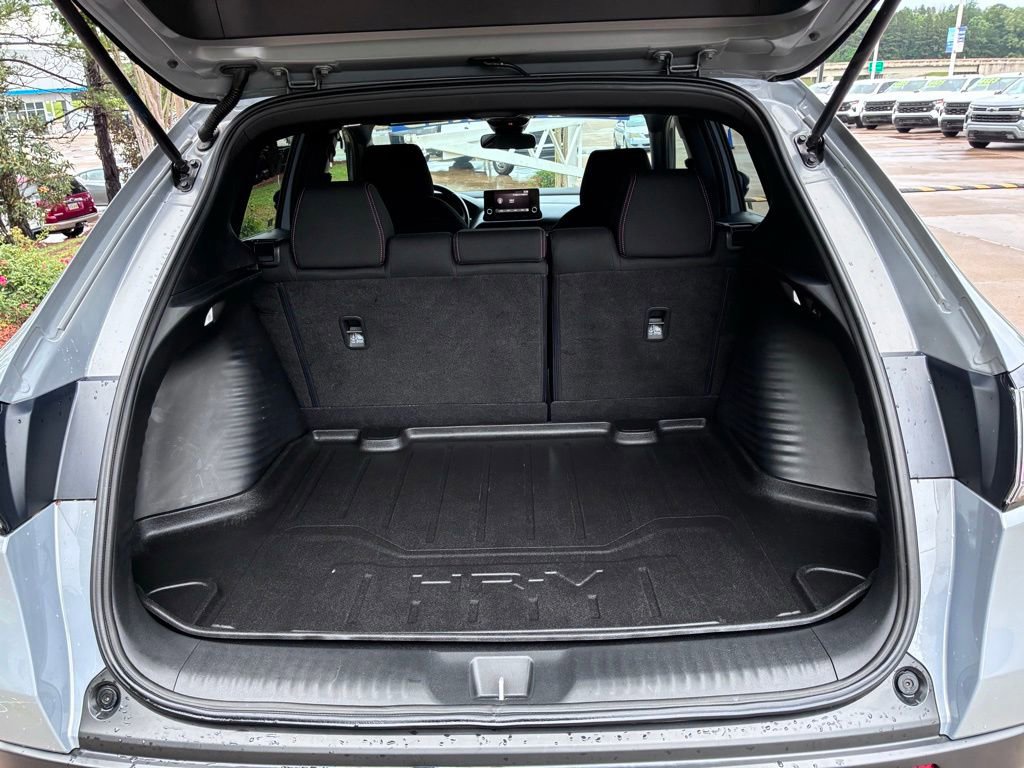 Used 2023 Honda HR-V Sport image 9