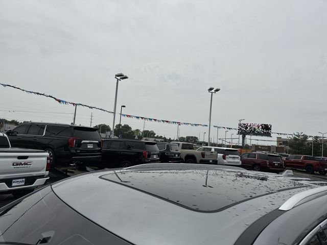Used 2026 Buick Enclave Preferred w/ Power Package AWD/4WD image 9