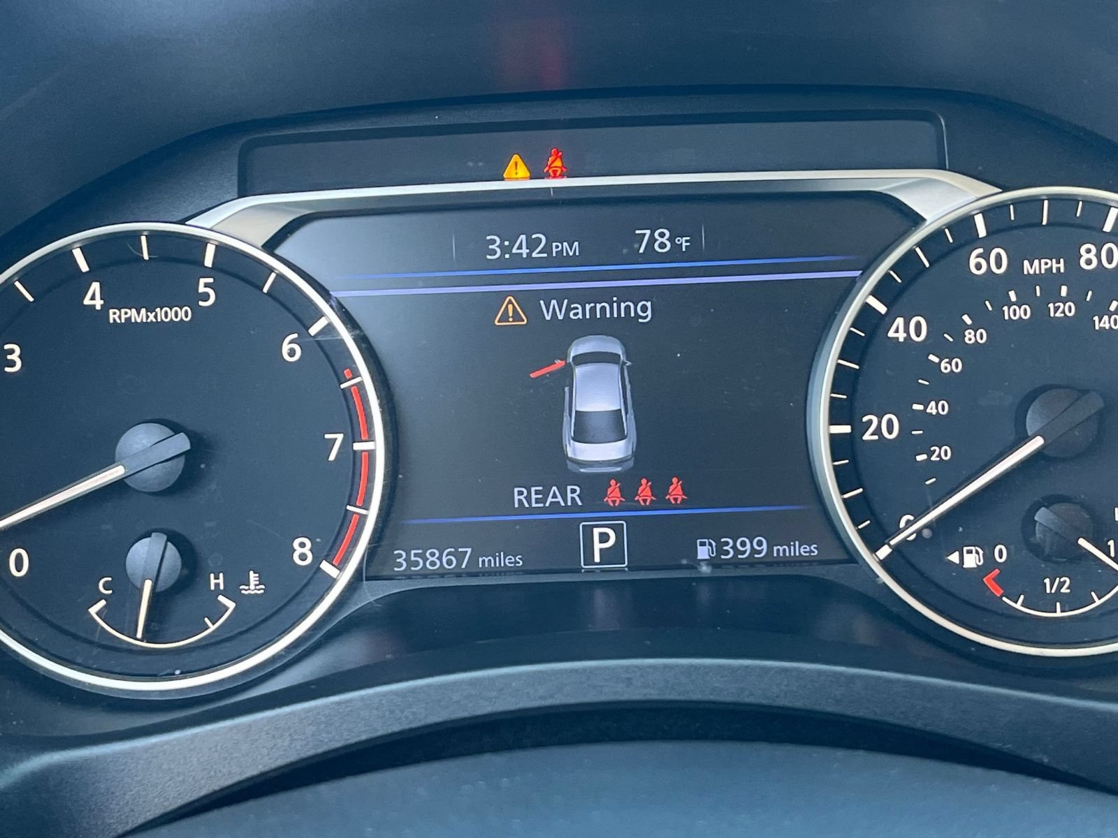 Used 2025 Nissan Altima 2.5 SV FWD image 41