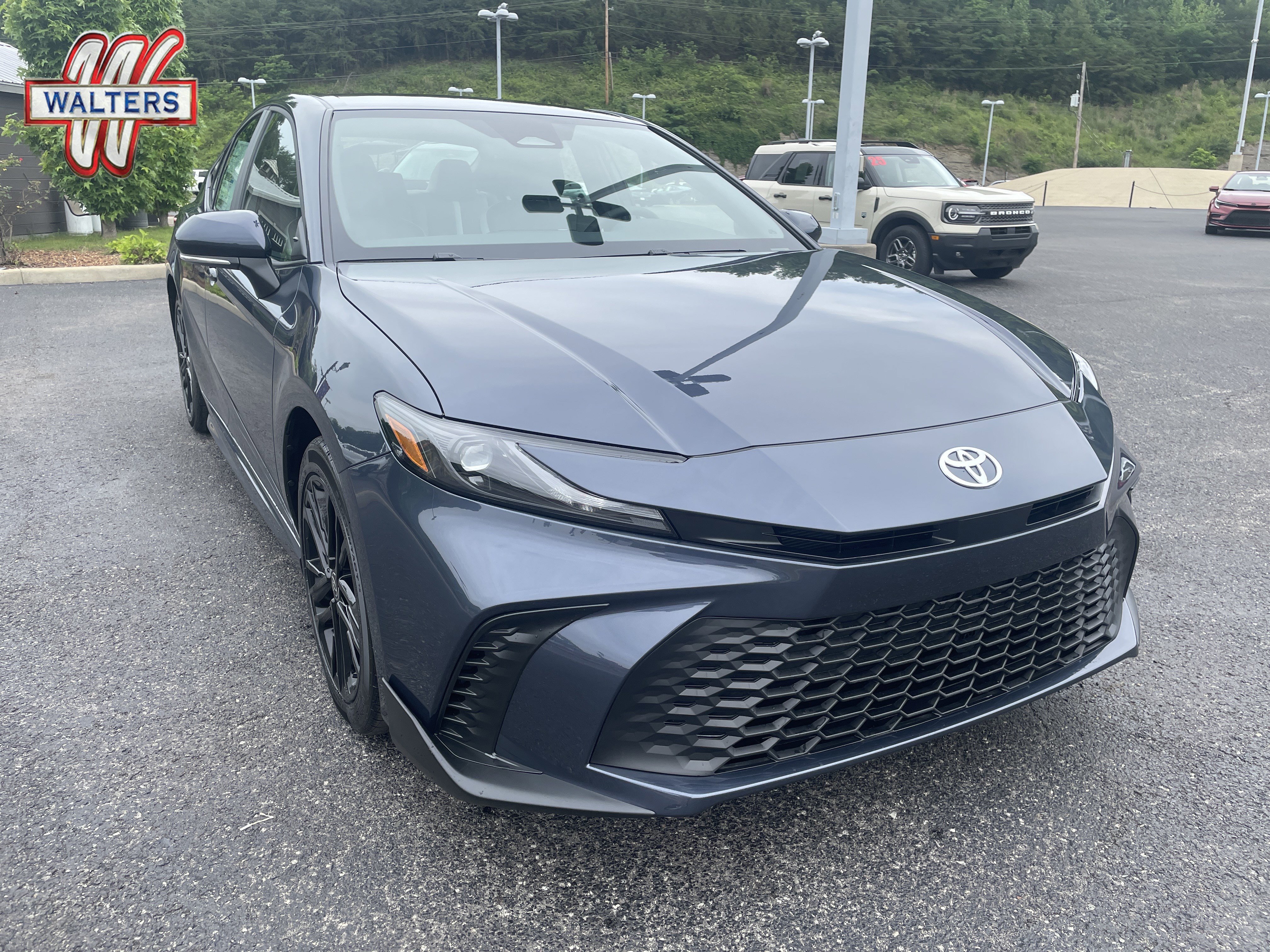 New 2026 Toyota Camry SE w/ Convenience Package