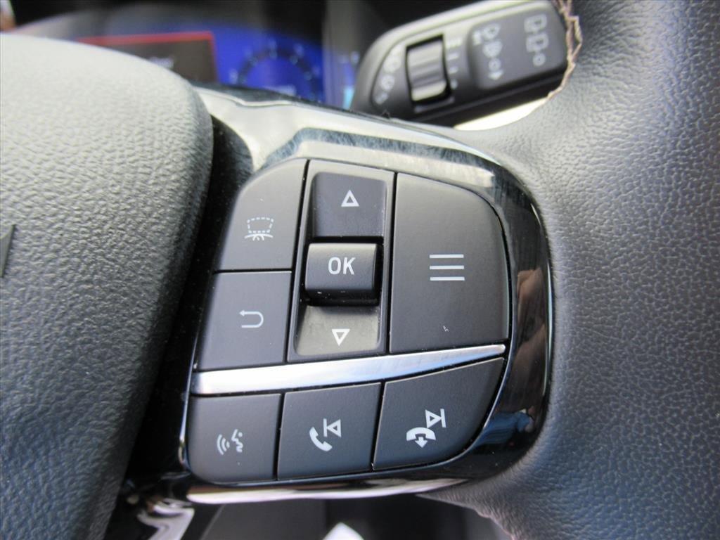 Used 2022 Ford Escape Titanium w/ Titanium Elite Package AWD/4WD image 23