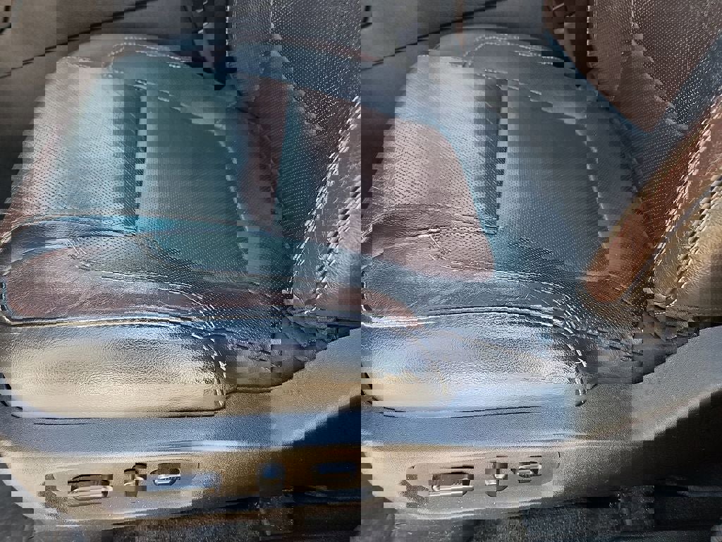 Used 2015 Ford Explorer Sport w/ Equipment Group 401A image 22