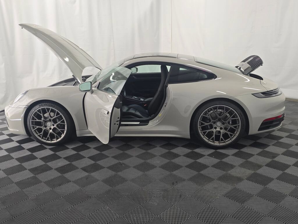 Certified 2022 Porsche 911 Carrera image 13