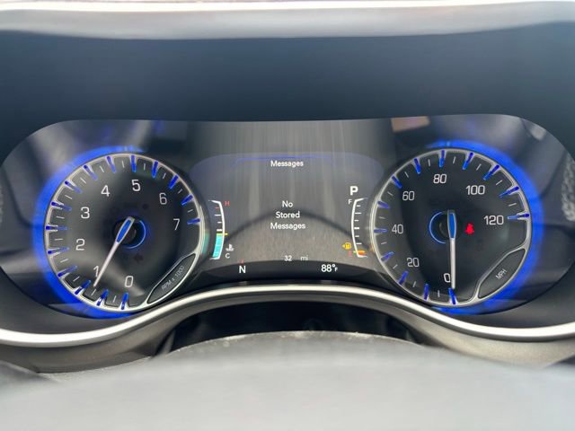 New 2026 Chrysler Voyager LX image 19