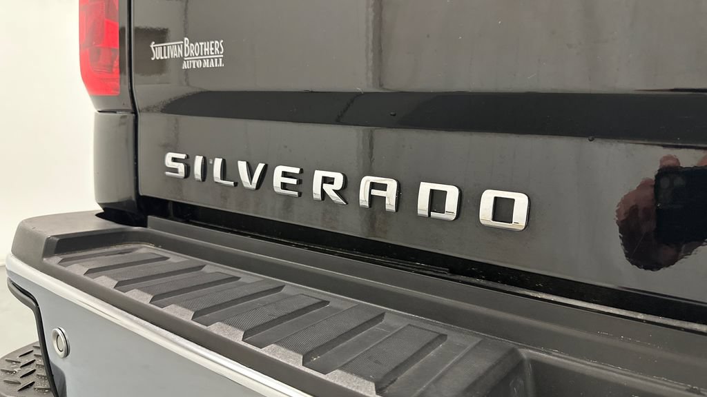 Used 2015 Chevrolet Silverado 2500 LTZ w/ Duramax Plus Package AWD/4WD image 9