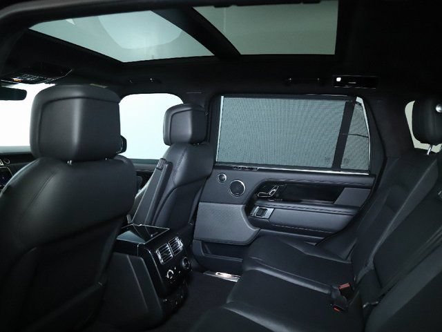 Used 2019 Land Rover Range Rover Long Wheelbase Supercharged AWD/4WD image 19