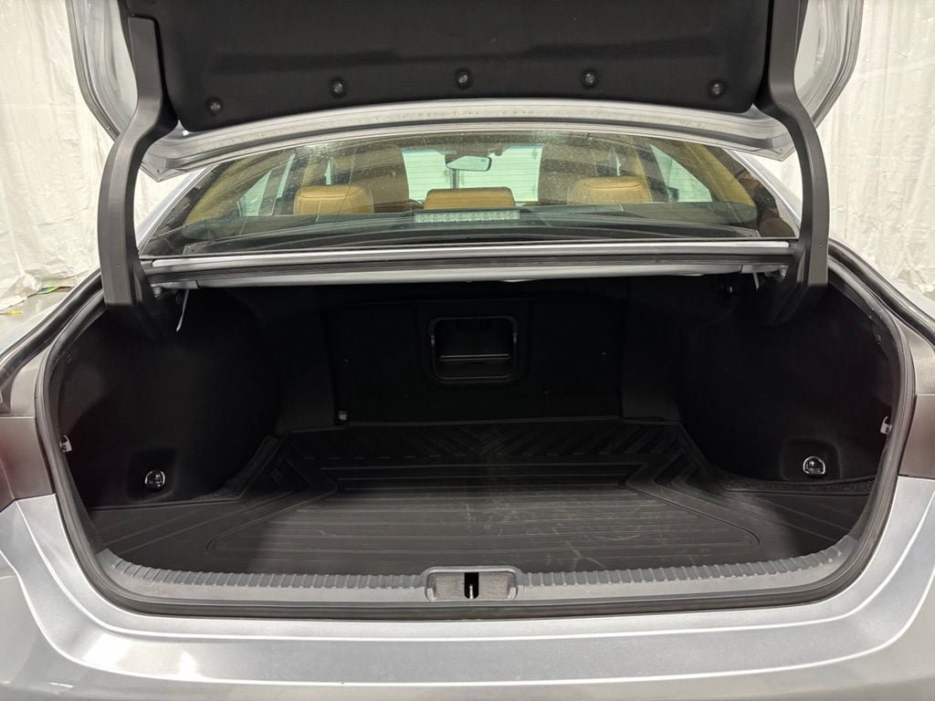 Used 2022 Lexus ES 250 w/ Premium Package AWD/4WD image 49