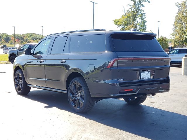 New 2027 Lincoln Navigator L Reserve w/ Jet Appearance Package AWD/4WD image 5