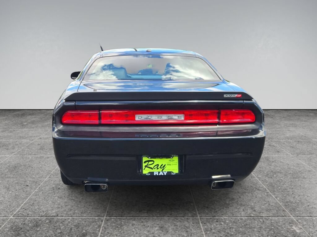 Used 2010 Dodge Challenger SRT8 w/ SRT Option Group II RWD image 5
