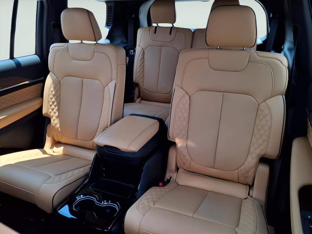 New 2025 Jeep Grand Cherokee L Summit image 16