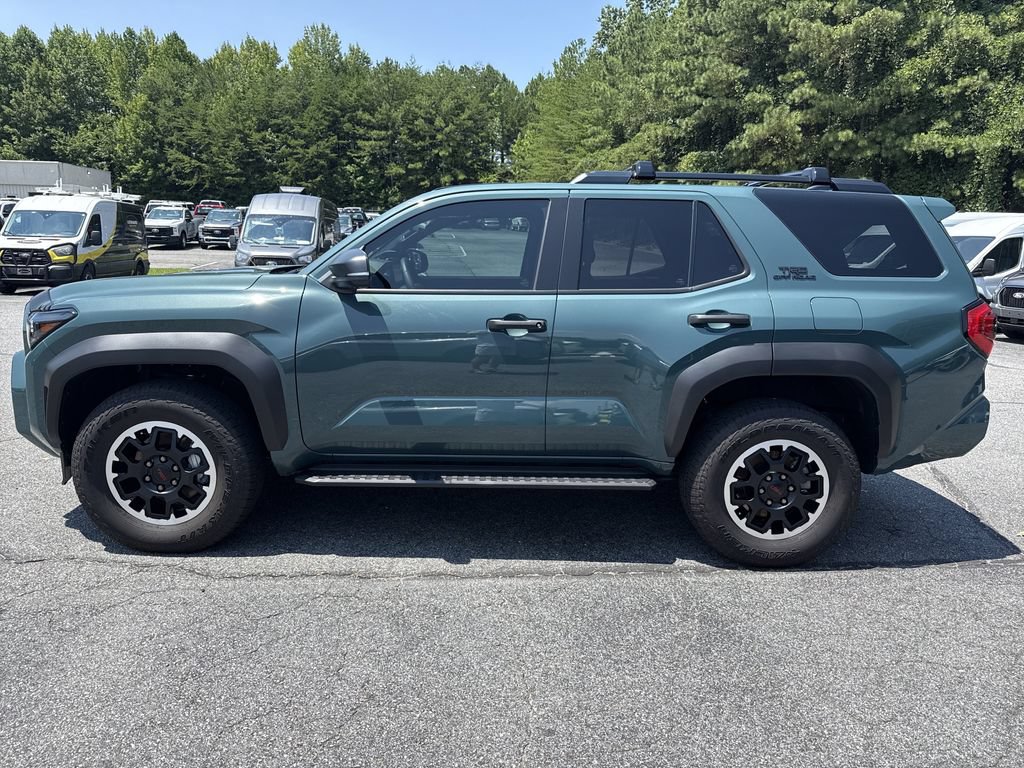 Used 2025 Toyota 4Runner TRD Off-Road Premium AWD/4WD image 4