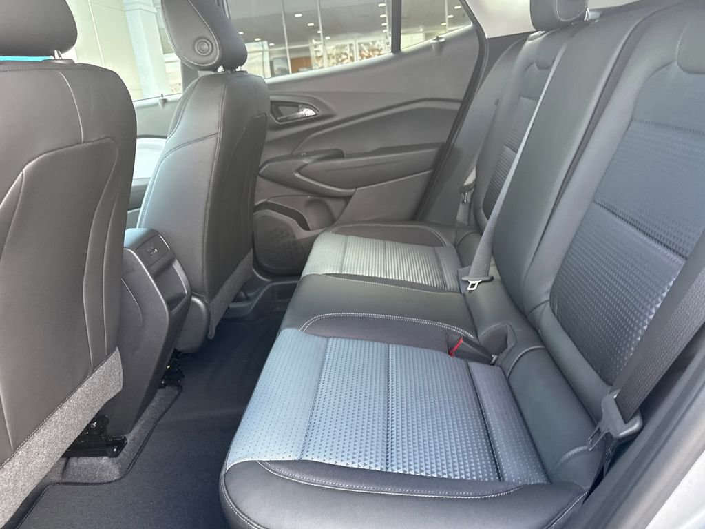 New 2026 Chevrolet Trax LT w/ Driver Confidence Package image 26