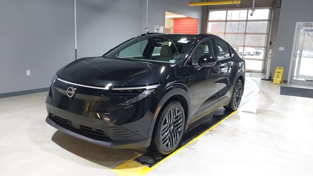 New 2026 Nissan Leaf Platinum+ w/ Cargo Package (Platinum+) FWD image 18