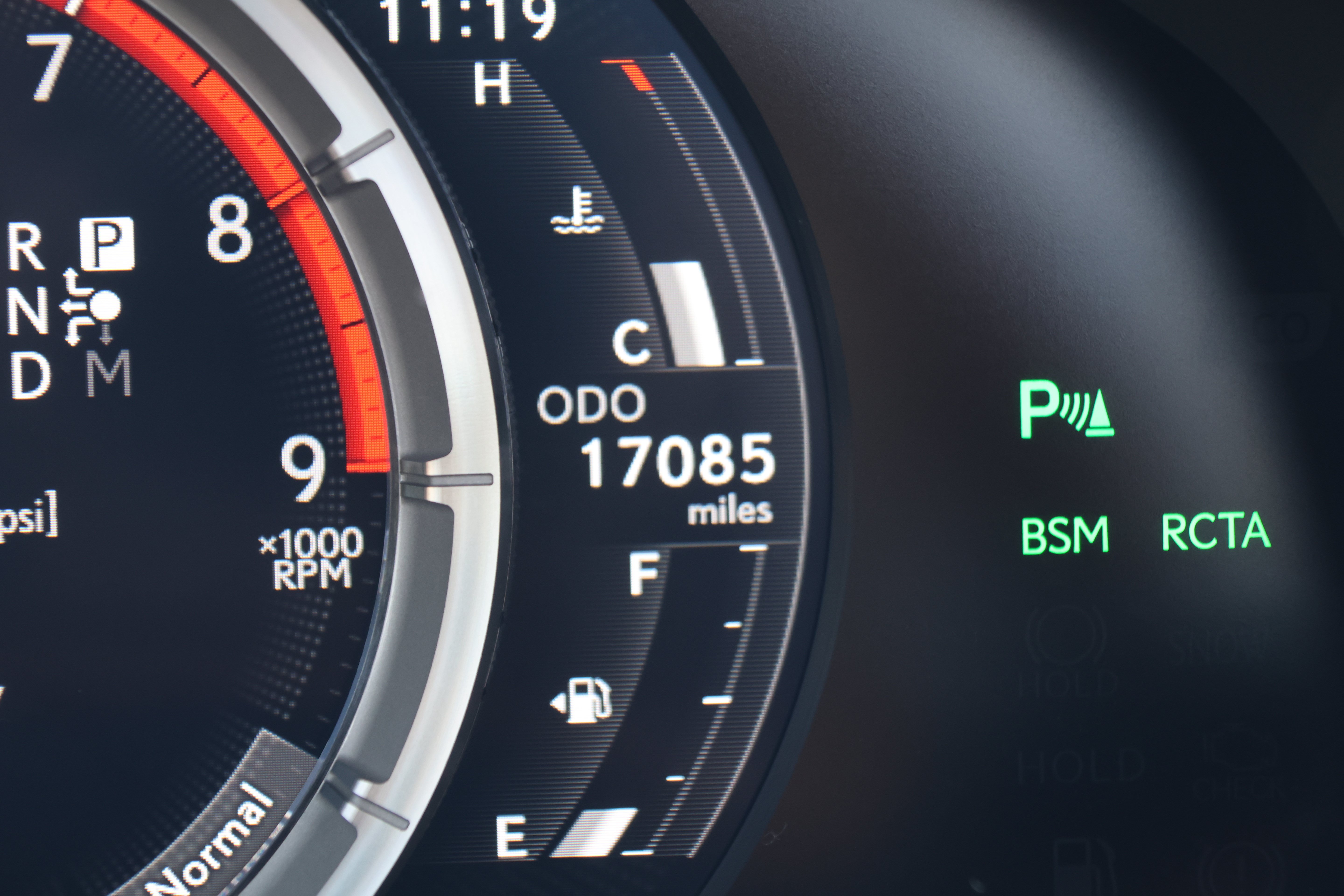 Used 2021 Lexus LC 500 Convertible w/ Touring Package RWD image 20