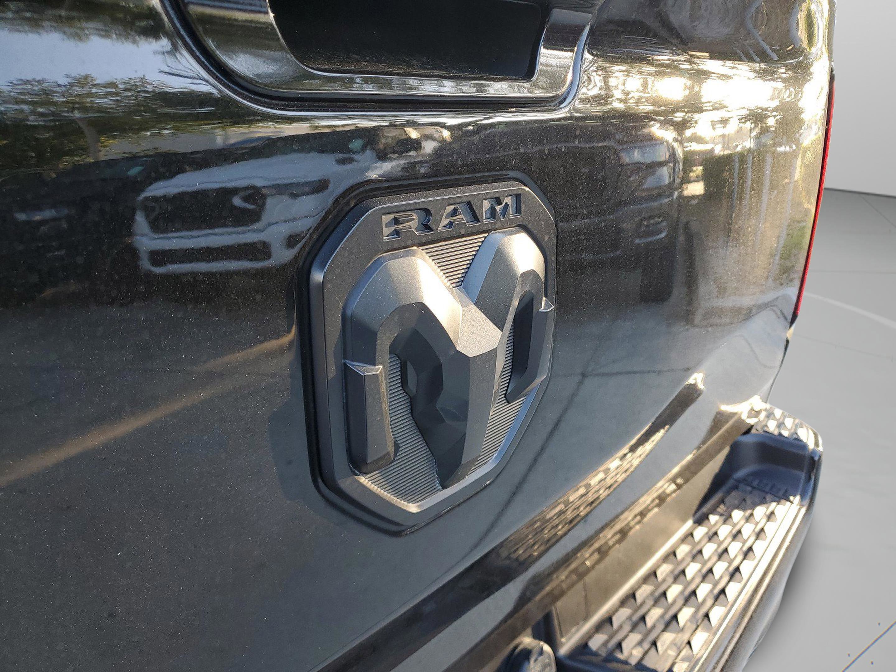 Certified 2022 RAM 1500 Laramie RWD image 31