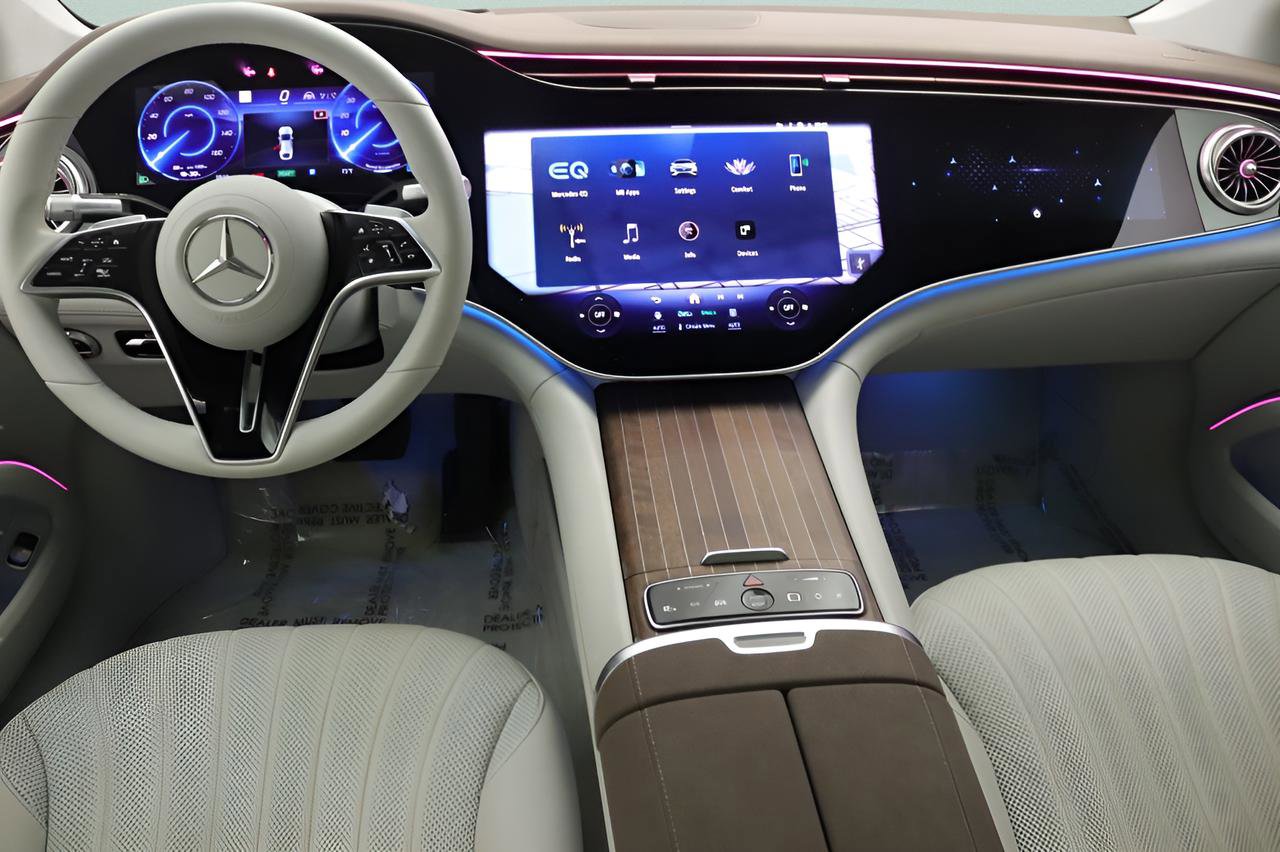 Certified 2023 Mercedes-Benz EQS 580 4MATIC Sedan image 7