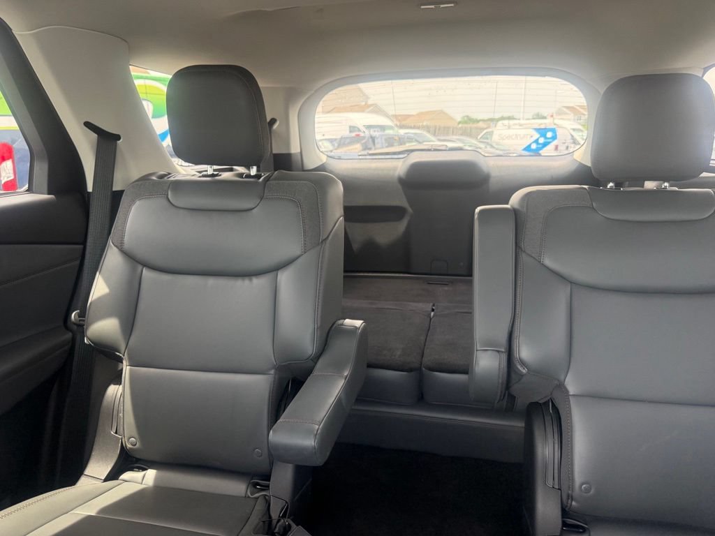 New 2026 Ford Explorer Active w/ Active Comfort Package AWD/4WD image 25
