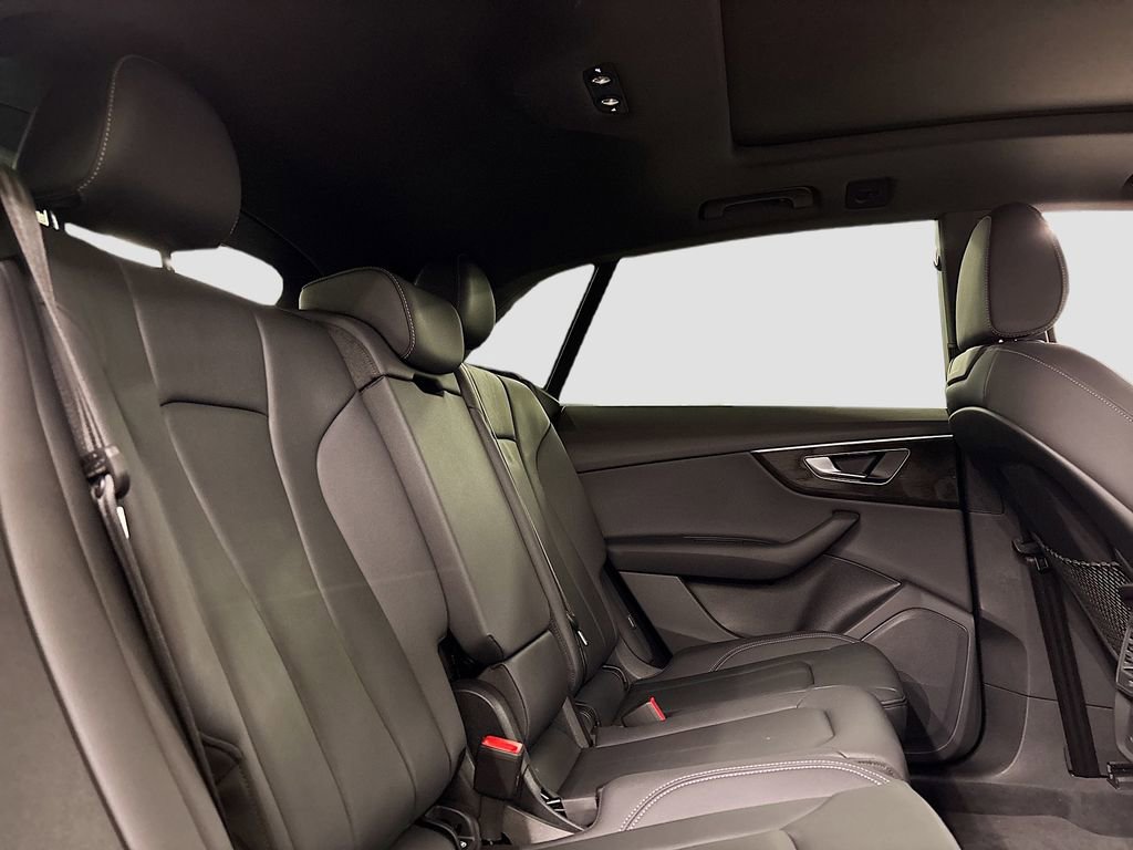 Certified 2025 Audi Q8 Premium w/ Convenience Package image 2