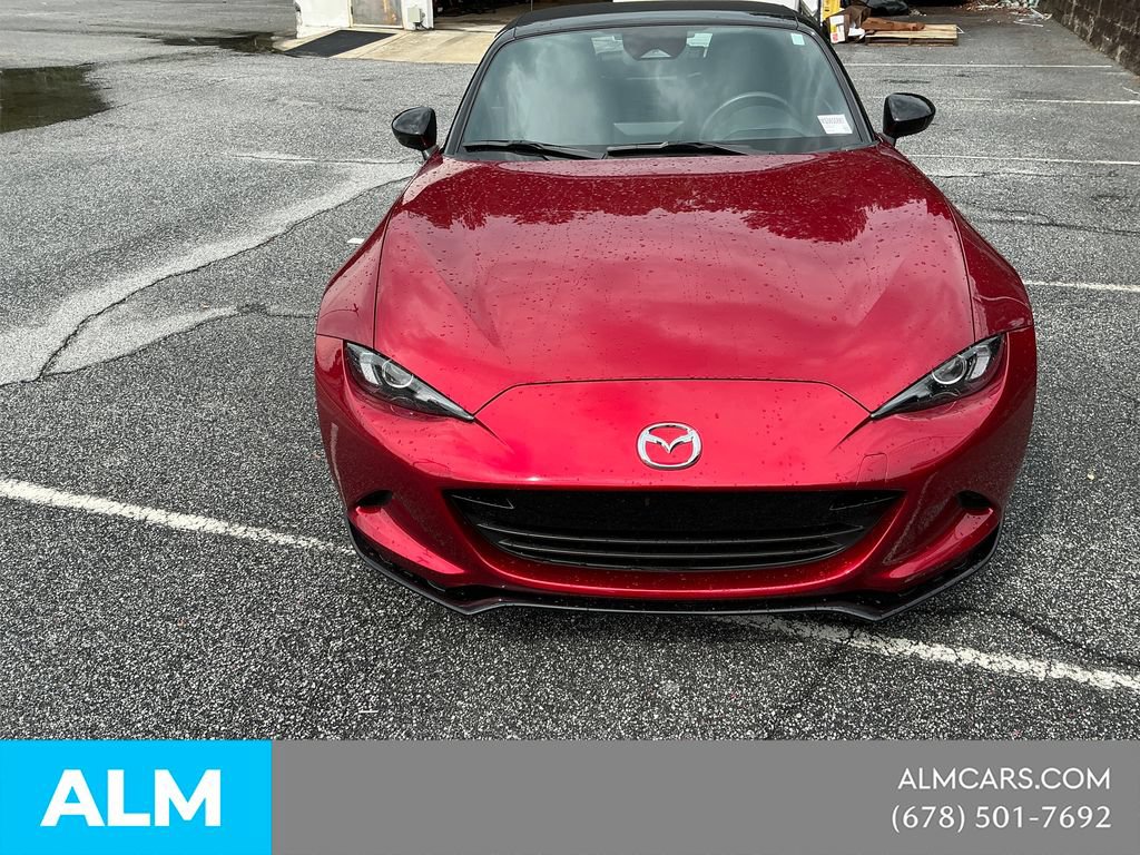 Used 2025 MAZDA MX-5 Miata Club RWD image 2