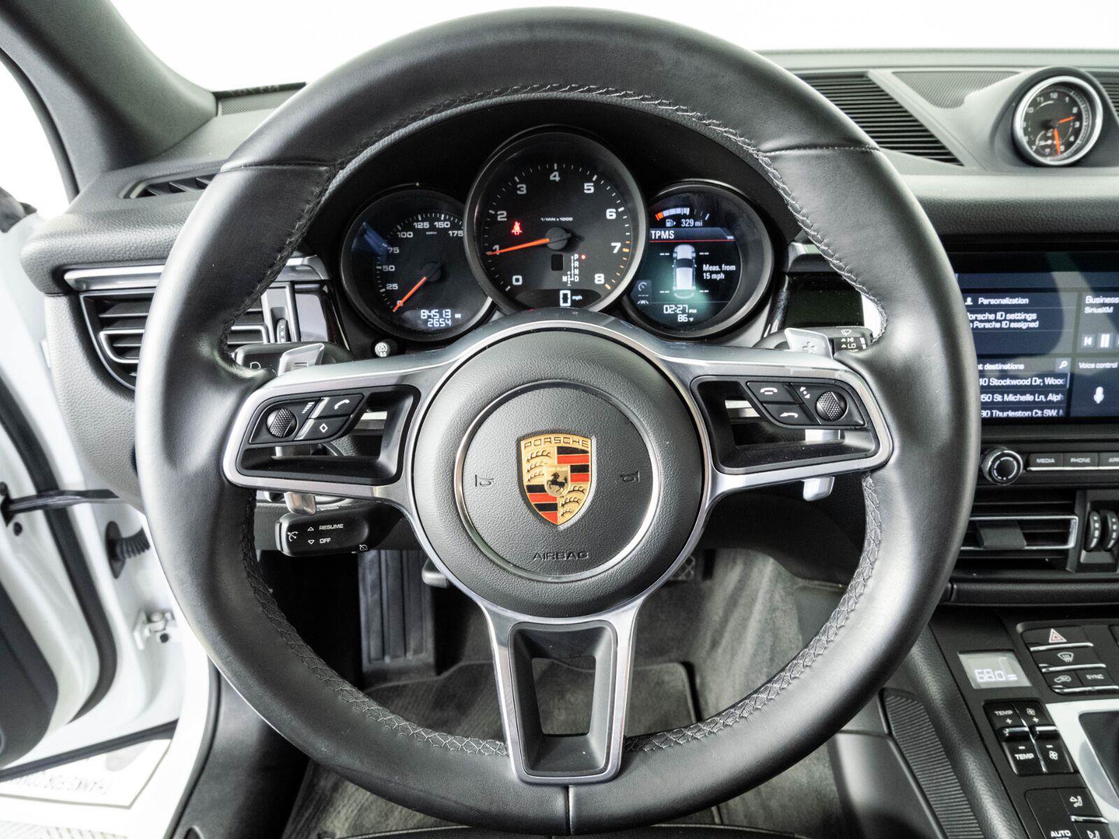 Used 2021 Porsche Macan AWD/4WD image 8