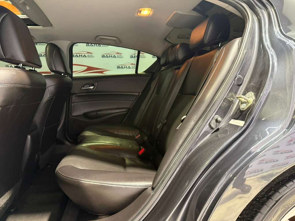 Used 2016 Acura ILX w/ Premium Package image 42