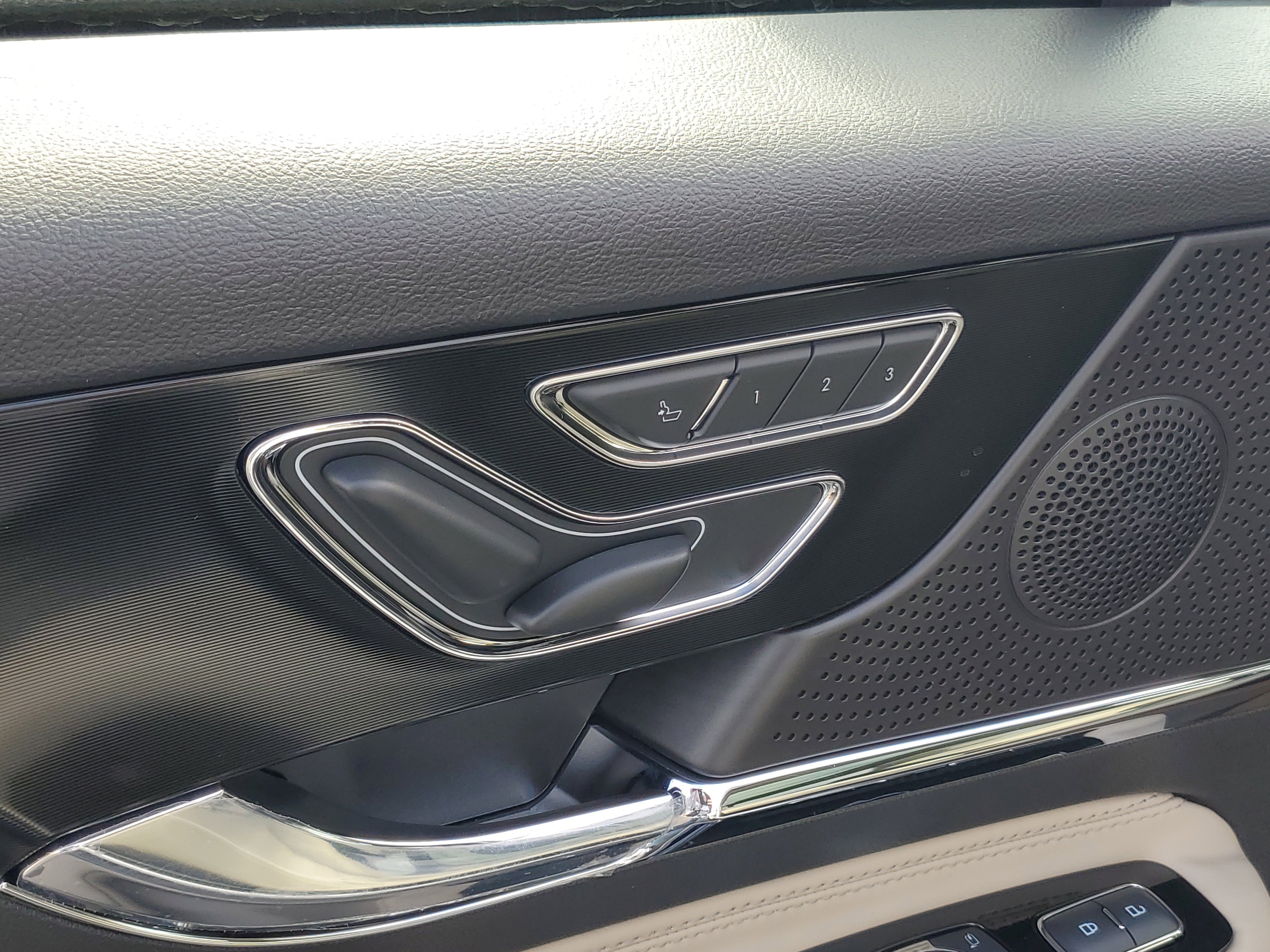 New 2026 Lincoln Corsair Reserve image 9