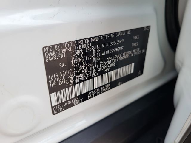 Used 2023 Toyota RAV4 LE AWD/4WD image 29