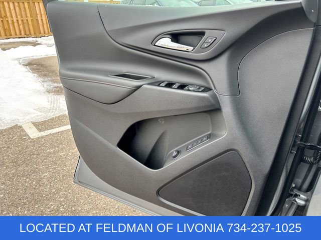 Used 2023 Chevrolet Equinox Premier image 21
