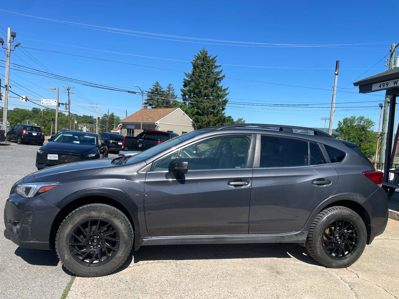 Used 2023 Subaru Crosstrek 2.5i Limited AWD/4WD image 6