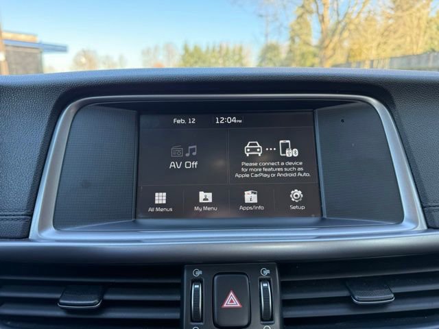 Used 2018 Kia Optima LX image 13