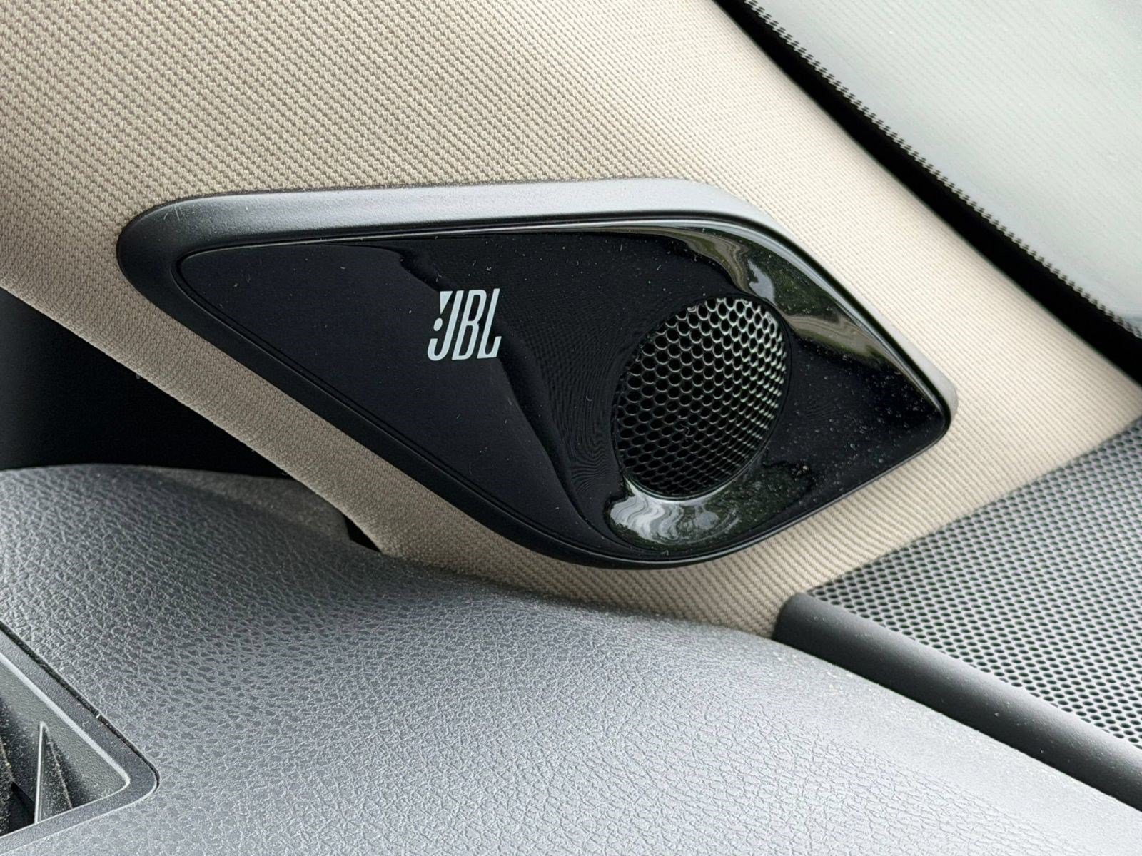 Used 2019 Toyota Avalon Limited w/ Advanced Safety Package FWD image 34