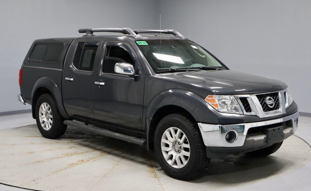 Used 2011 Nissan Frontier SL image 1
