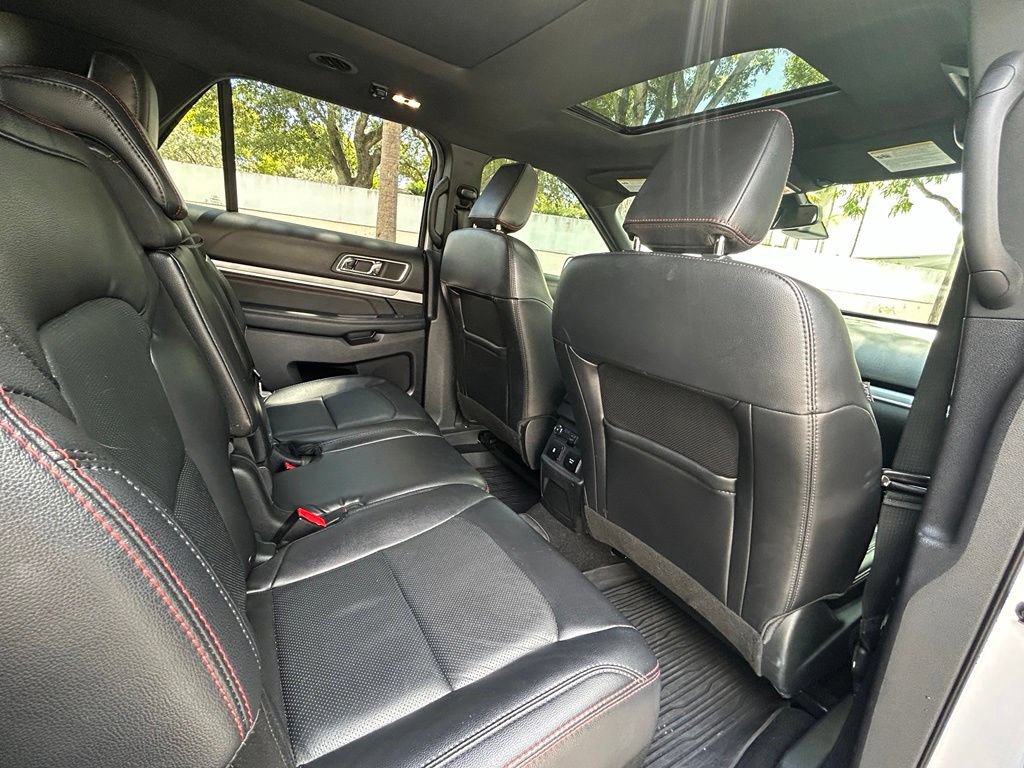 Used 2019 Ford Explorer Sport w/ Equipment Group 401A AWD/4WD image 34