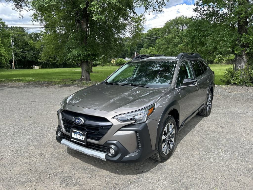 Certified 2024 Subaru Outback Limited AWD/4WD image 4