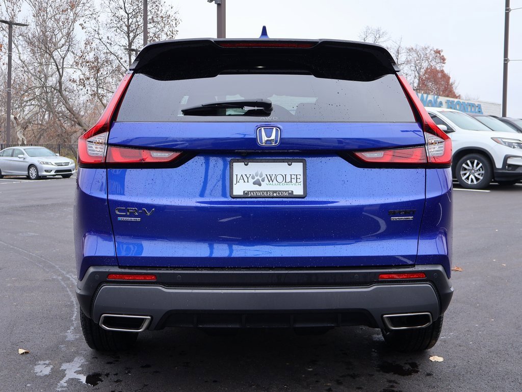 Certified 2023 Honda CR-V Sport Touring image 6