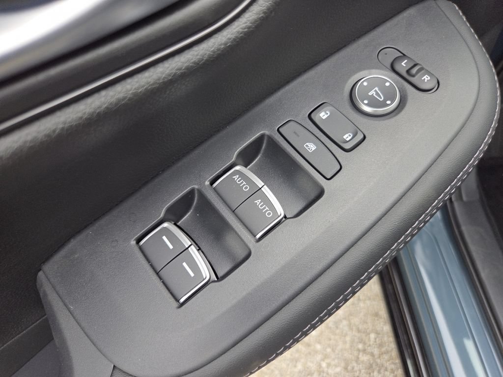 New 2027 Honda HR-V EX-L image 28