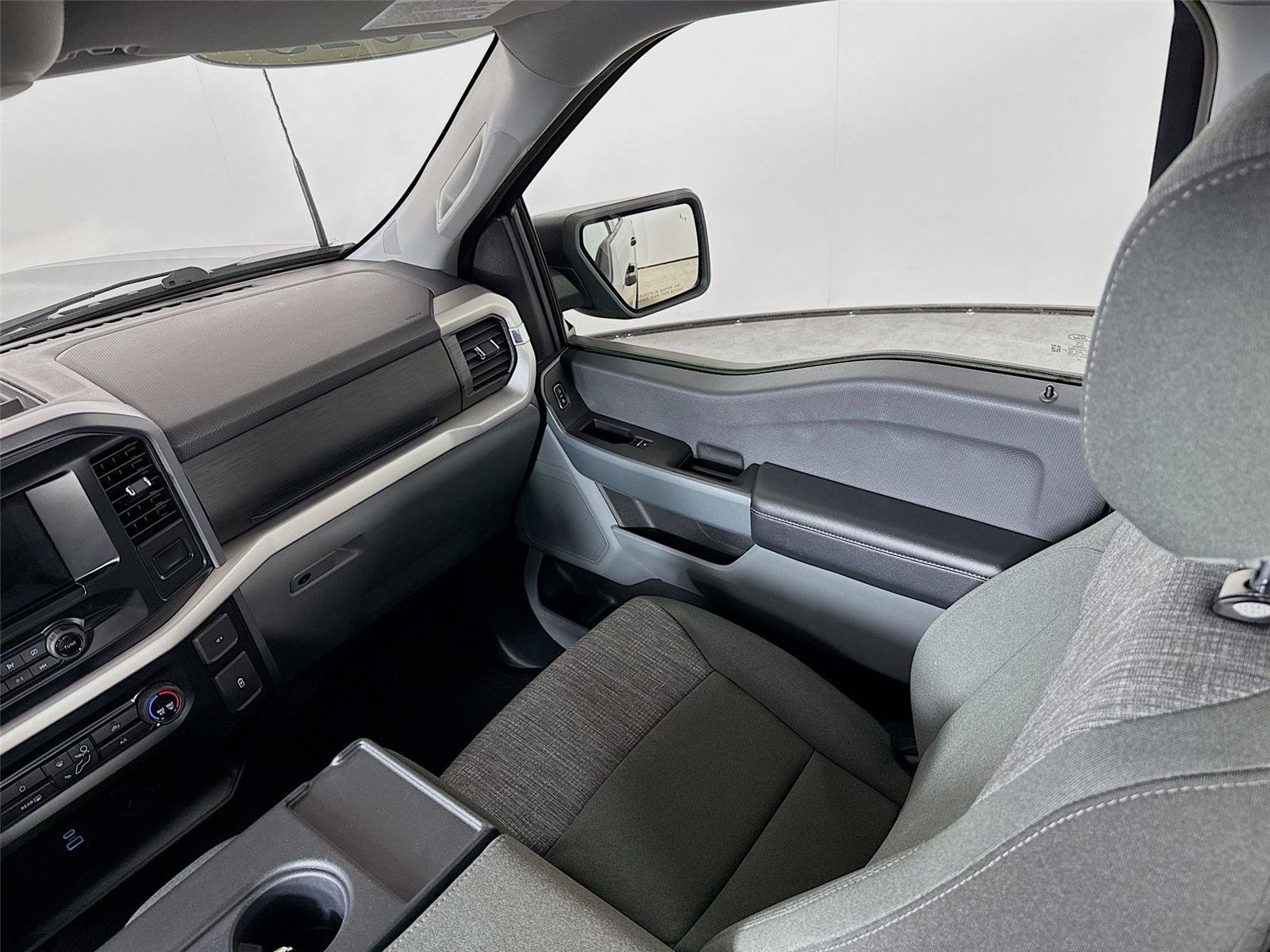 Used 2023 Ford F150 XLT AWD/4WD image 23
