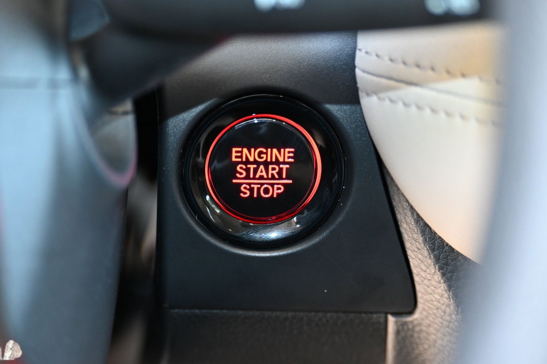 New 2026 Honda HR-V LX image 32