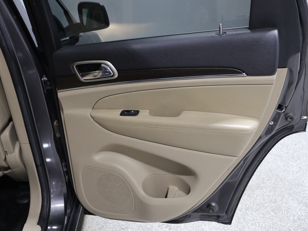 Used 2014 Jeep Grand Cherokee Limited AWD/4WD image 21