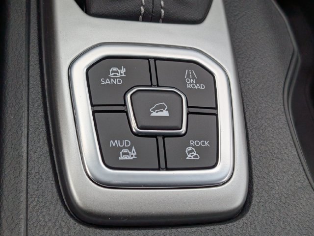 New 2026 Nissan Frontier SV w/ All-Weather Content Package AWD/4WD image 20