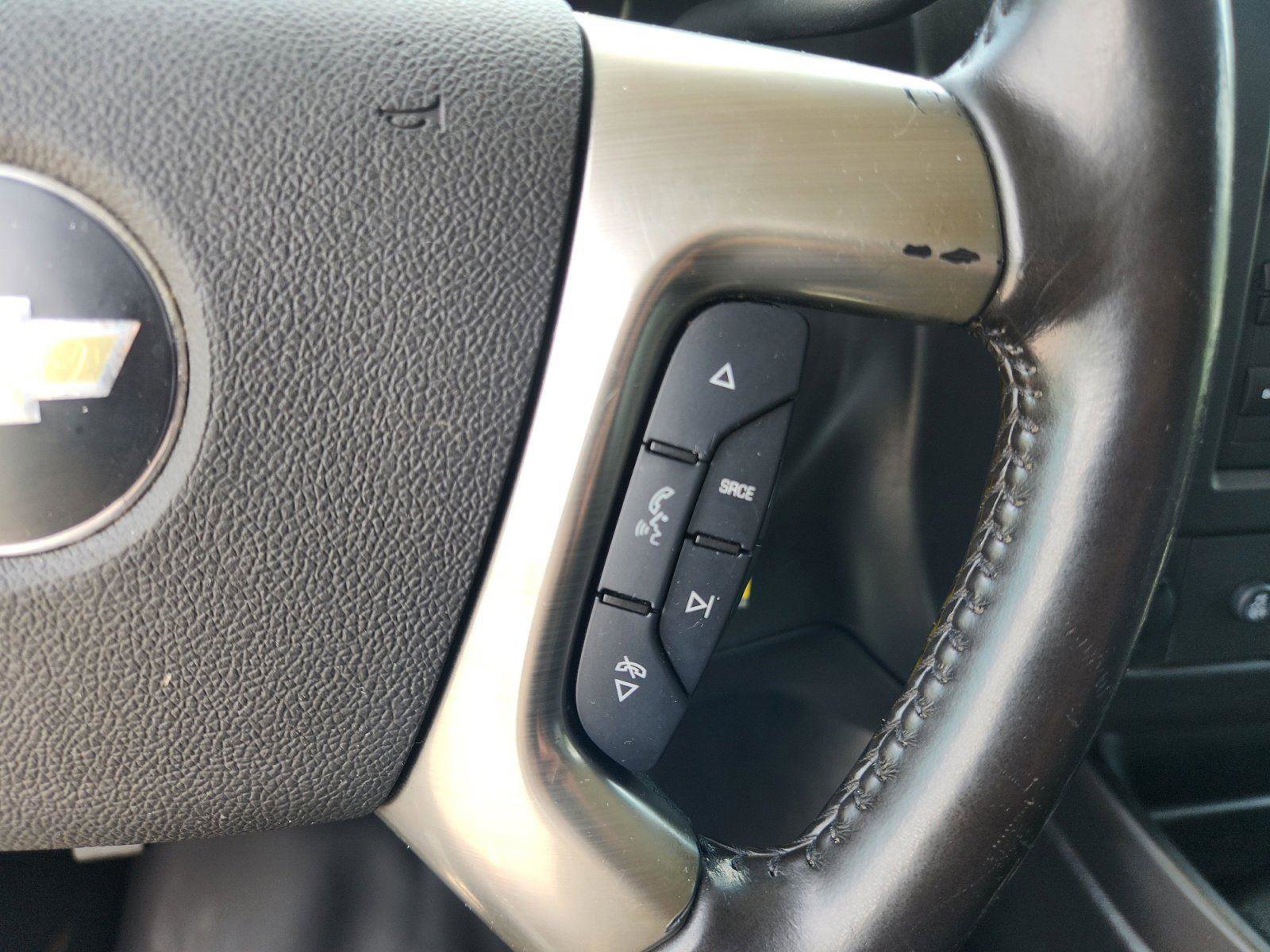Used 2018 Chevrolet Express 2500 w/ Driver Convenience Package RWD image 27