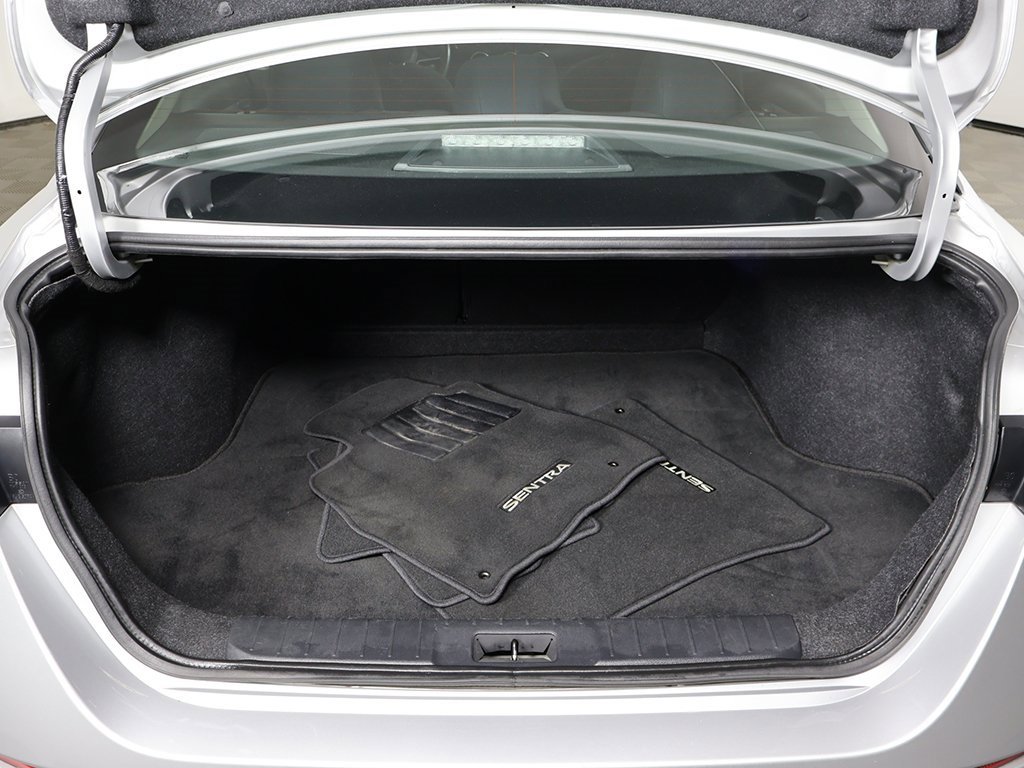 Used 2022 Nissan Sentra SV image 14