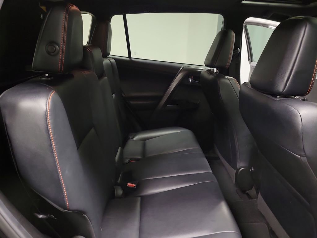 Used 2018 Toyota RAV4 SE w/ Power Extra Value Package image 21