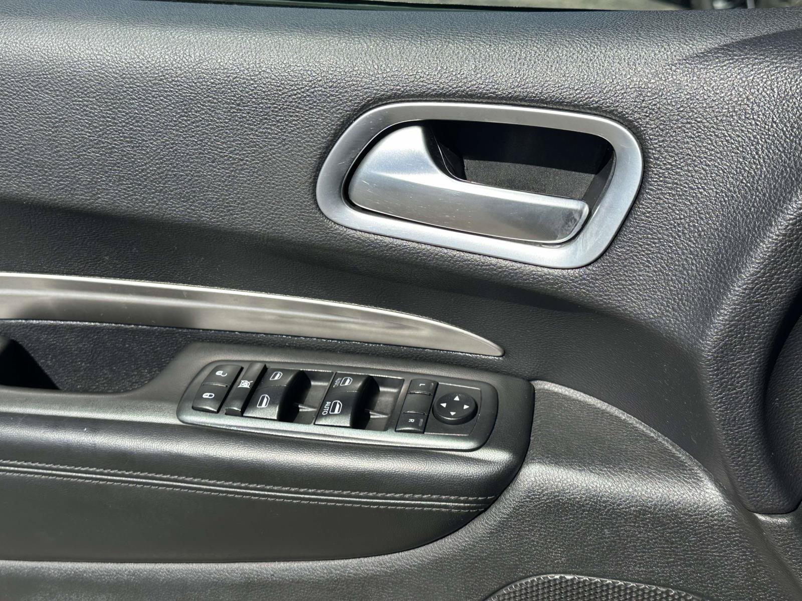Used 2019 Dodge Durango SXT AWD/4WD image 23