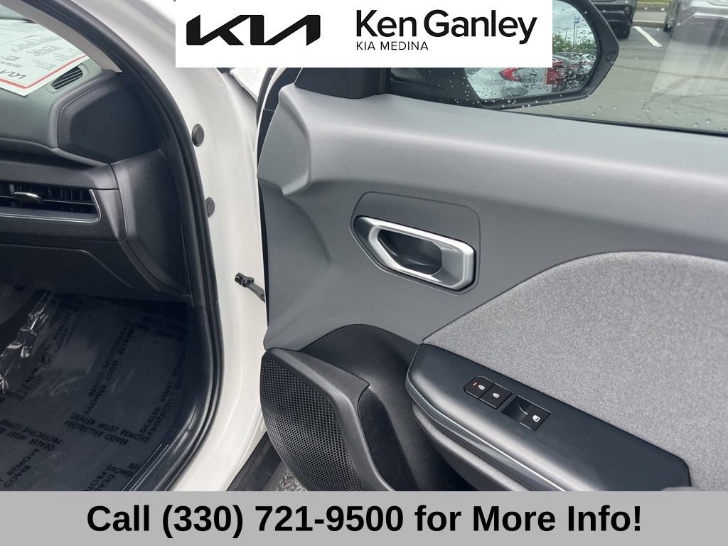 Certified 2025 Kia K4 EX FWD image 56