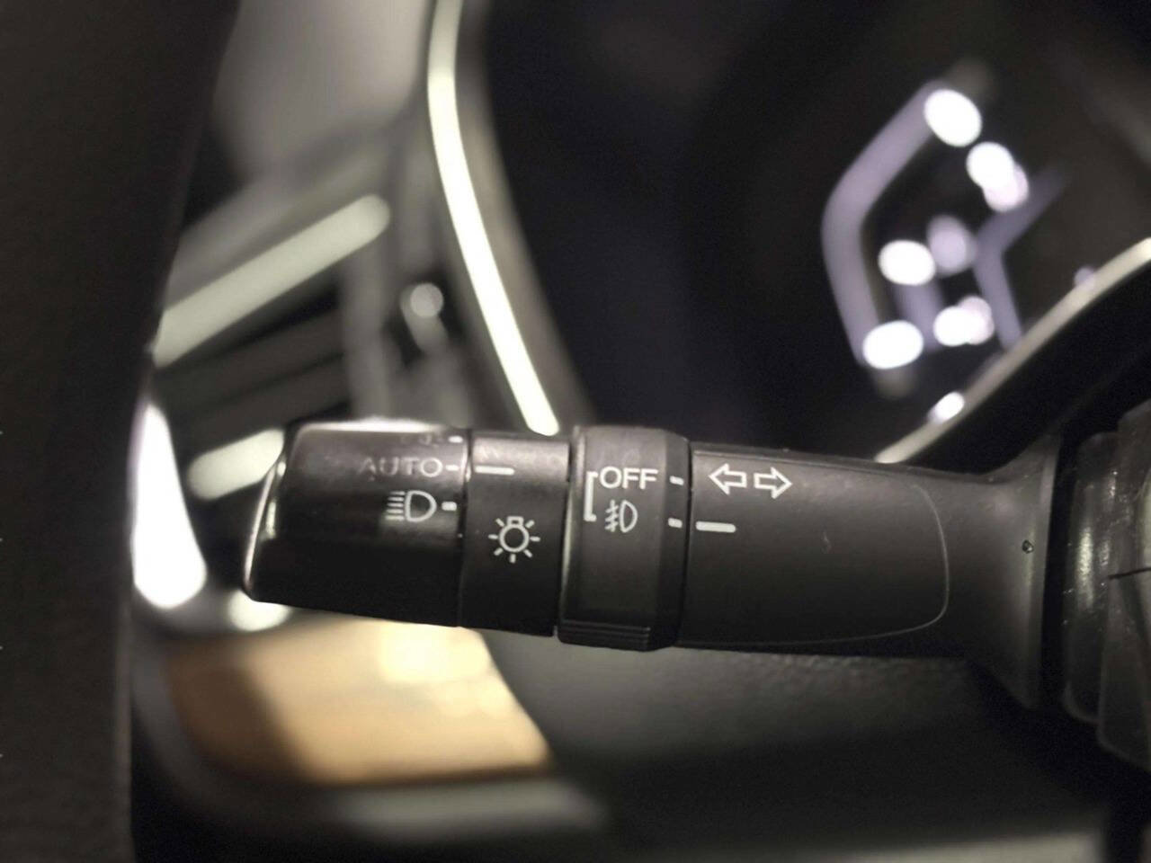 Used 2017 Honda CR-V EX image 33