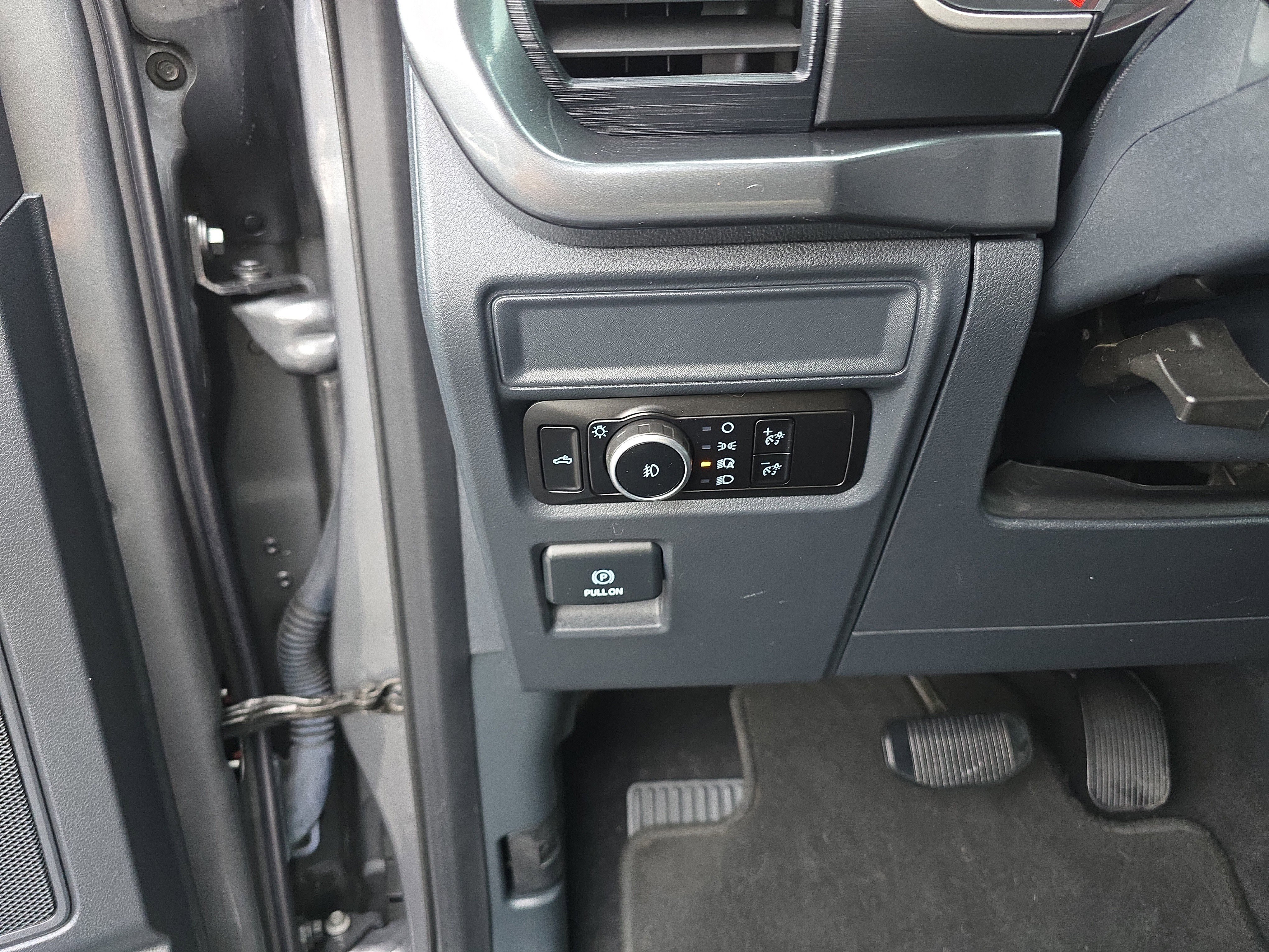 Used 2023 Ford F150 XL w/ STX Appearance Package image 33