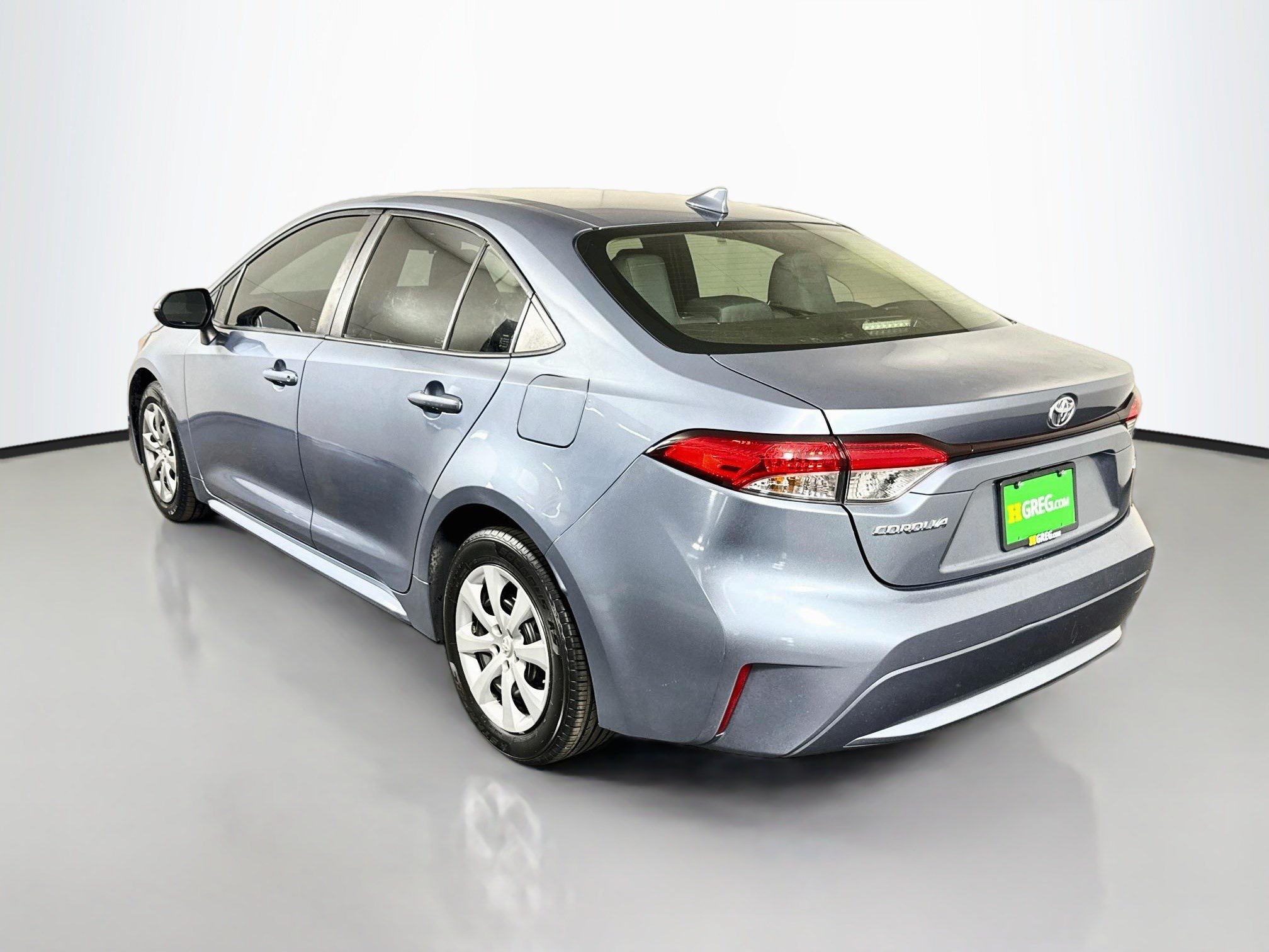 Used 2021 Toyota Corolla LE FWD image 7